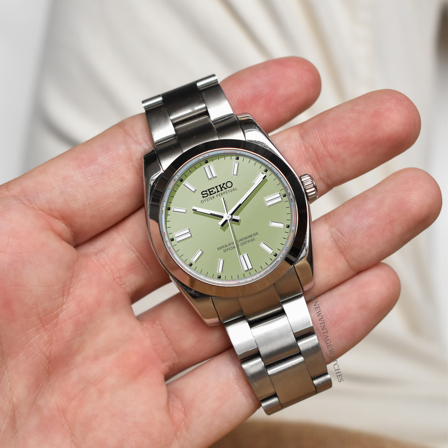 Oyster Perpetual Pistacho