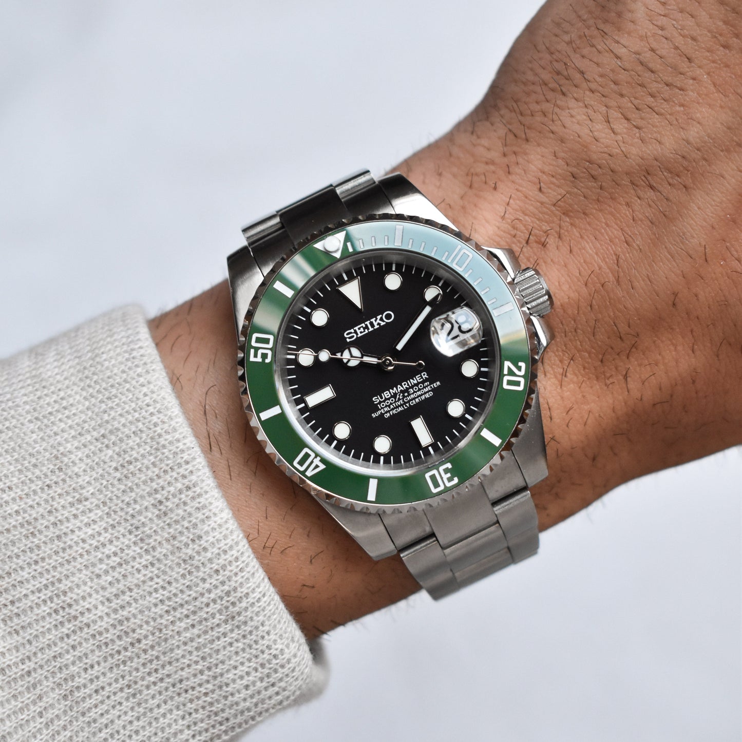 Submariner Starbucks