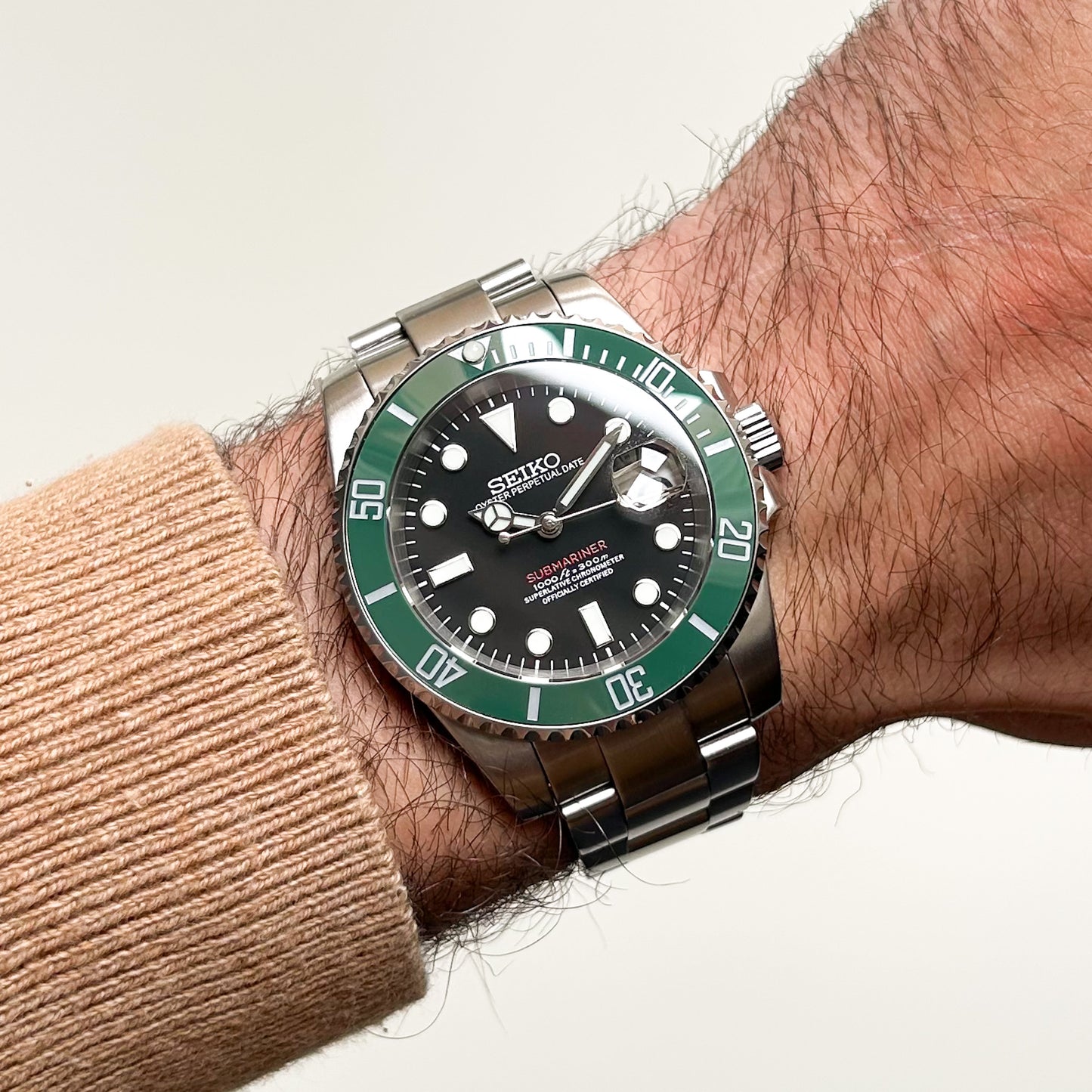 Submariner Starbucks Red Text