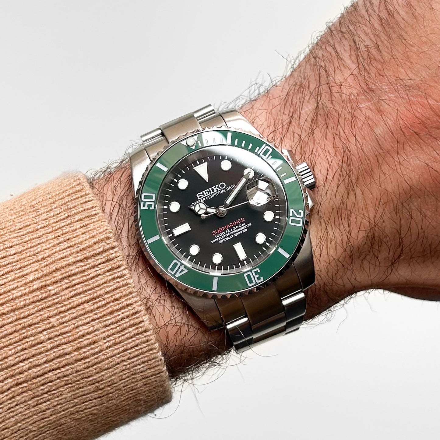 Submariner Starbucks Red Text